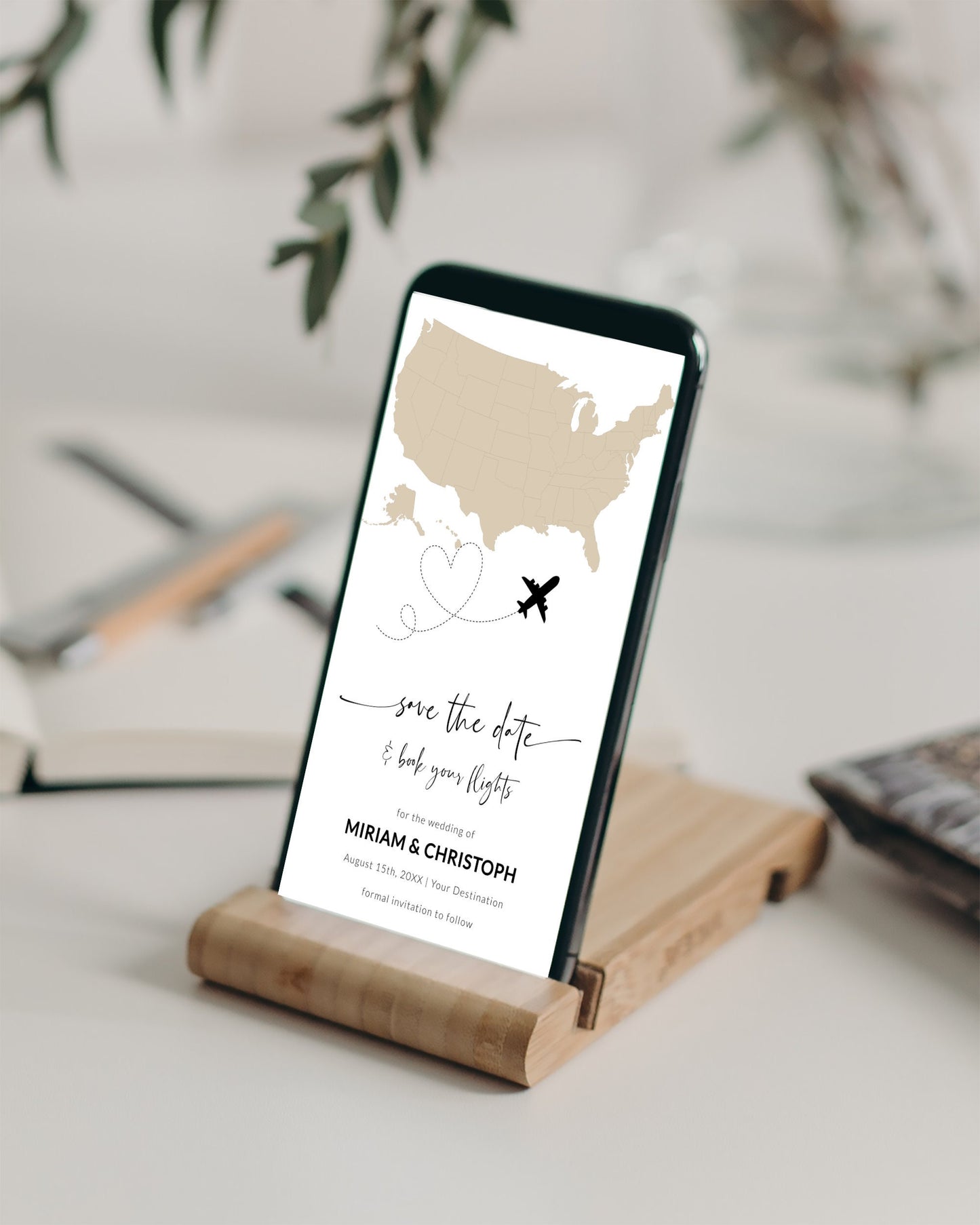 Save the date Destination wedding mobile invitation template to send via text on phone USA Map #072w